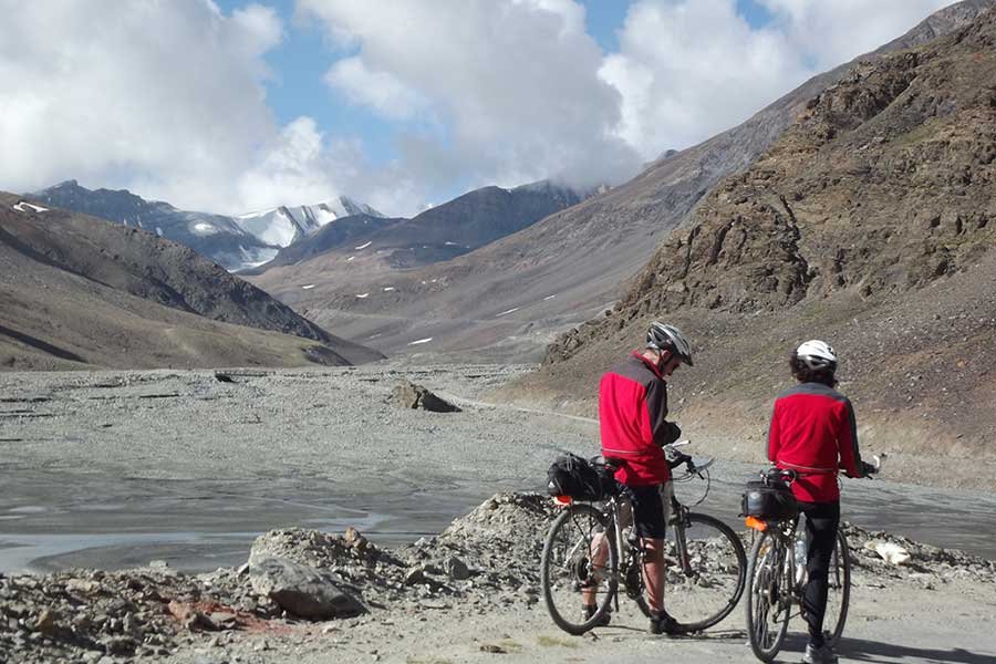 TOP CYCLING ROUTES IN INDIA pic